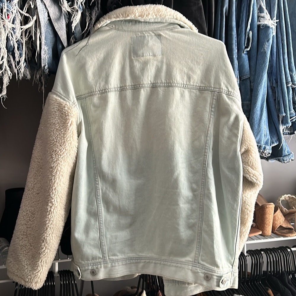 Jean jacket - Picture 2 of 2